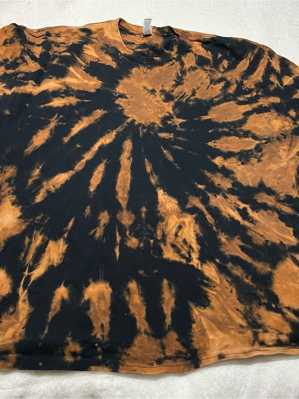 New Men's Black & Burnt Orange Tie-Dye Crewneck T-Shirt